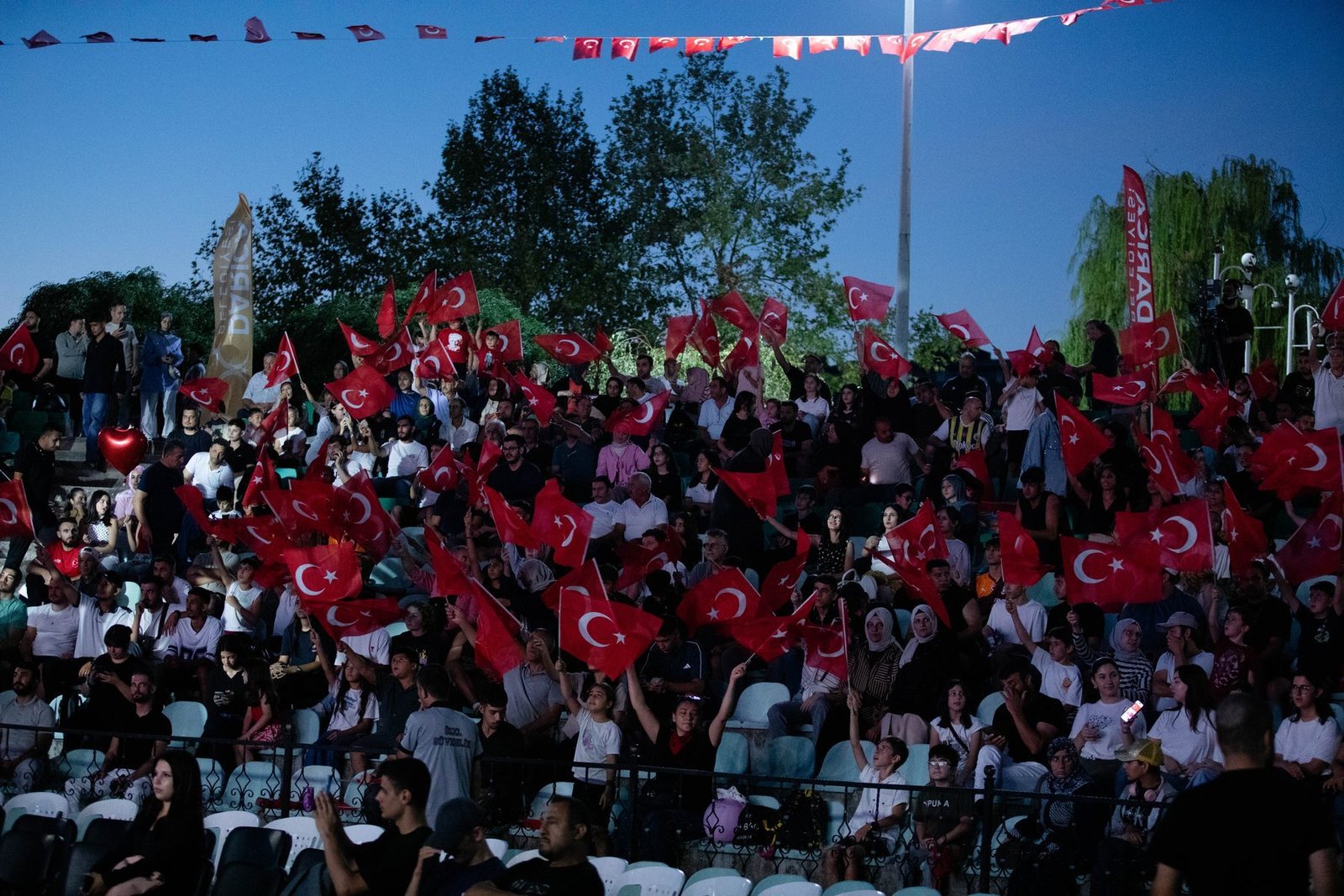 The audience at Darıca Fight Night