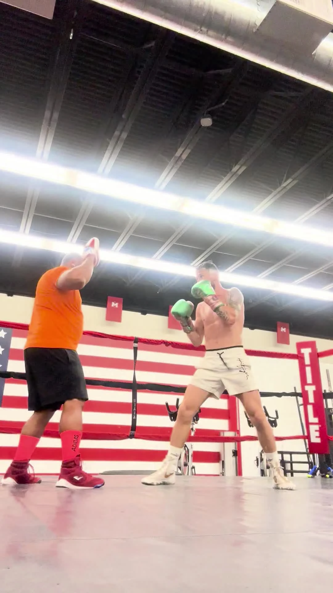 Florent Dervis working on the pads during training